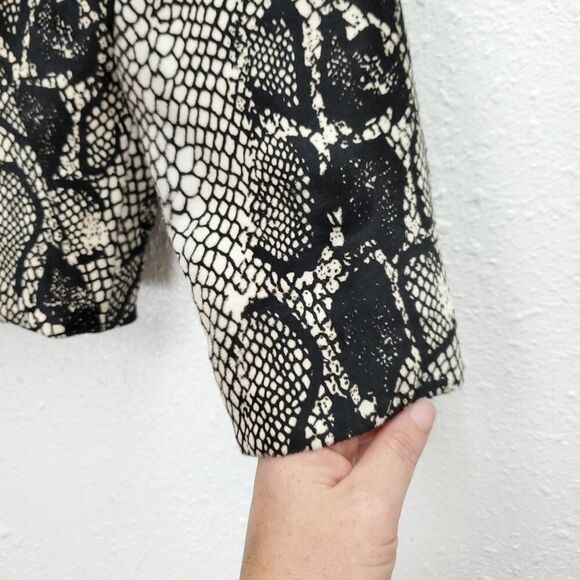 SUSAN BENDER Calf Hair Leather And Silk Python Snakeskin Print Crop Moto Jacket - Picture 4 of 16
